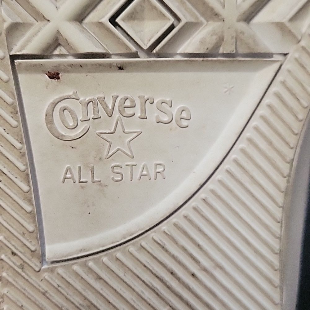 Converse Men's Gray And Tan Sneakers, Size 10.5 - Picture 6 of 7